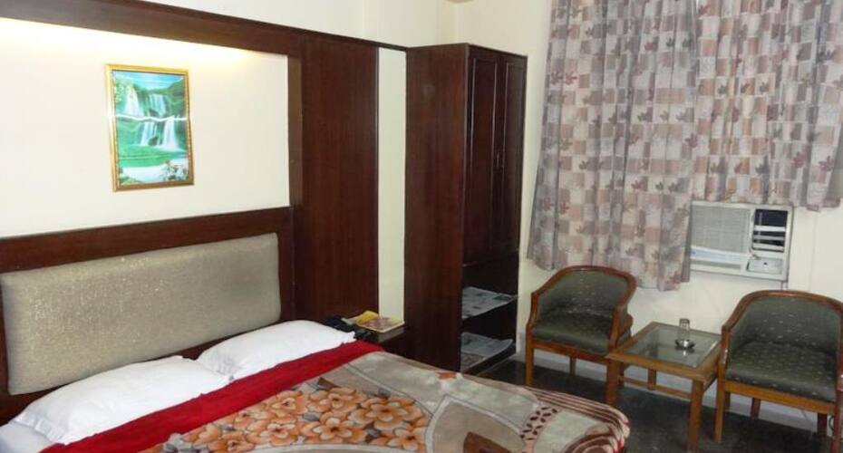 Hotel Gold Palace, New Delhi 4